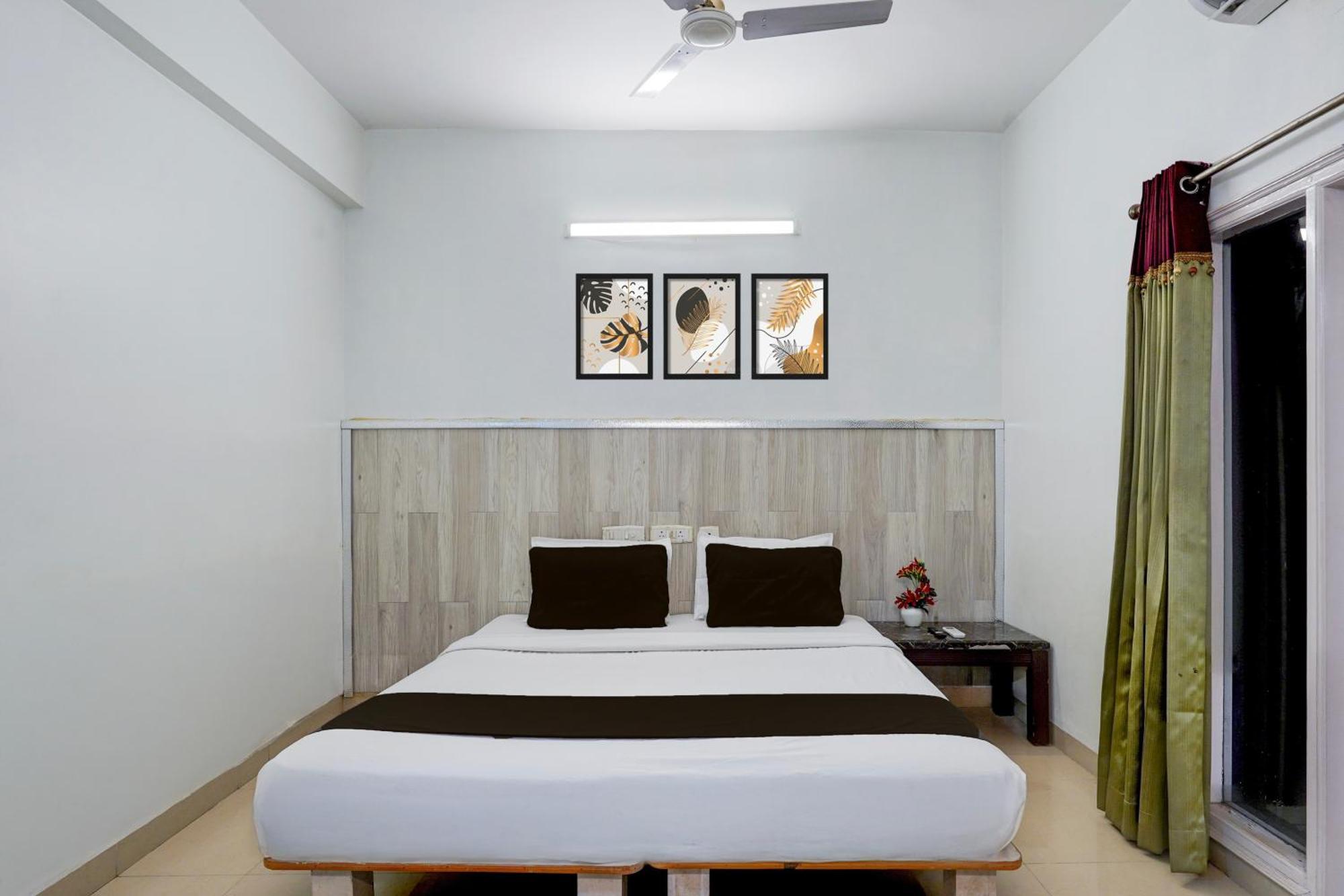 Super Townhouse Medavakkam Near Jayachandran 3*